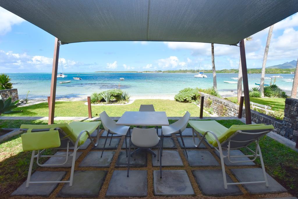 Turquoise Bay Beach Apartments Тру-д'-О-Дус Екстер'єр фото