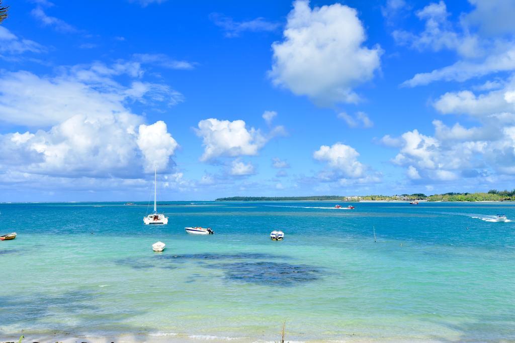Turquoise Bay Beach Apartments Тру-д'-О-Дус Екстер'єр фото